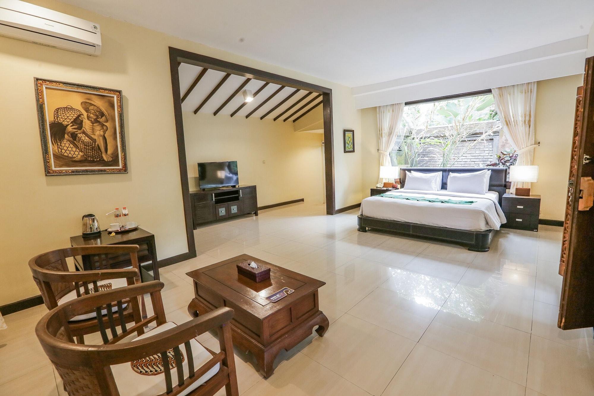 Ubud Hotel & Cottages Маланг Экстерьер фото